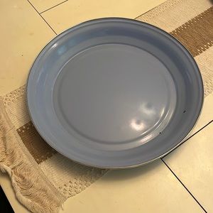 16 inch diameter metal service tray